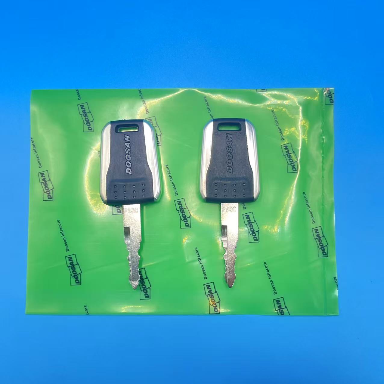 2 PCS F900 Key For Deawoo Doos - Heavy Equipment Bobcat 评论和价格